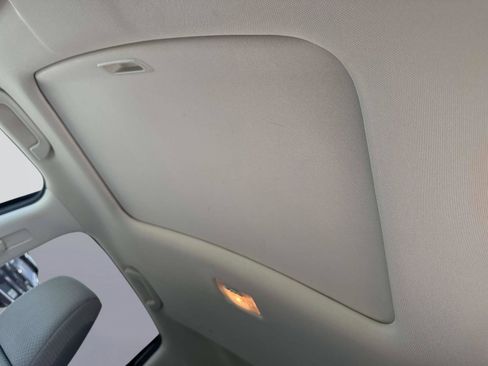 Used 2016 Honda CR-V EX image 32