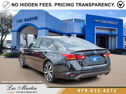 Used 2022 Nissan Altima 2.5 SR FWD image 4