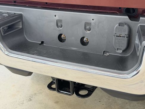 Used 2021 RAM 2500 Big Horn image 13