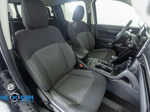 Used 2024 Ford Ranger XLT w/ Technology Package AWD/4WD image 43