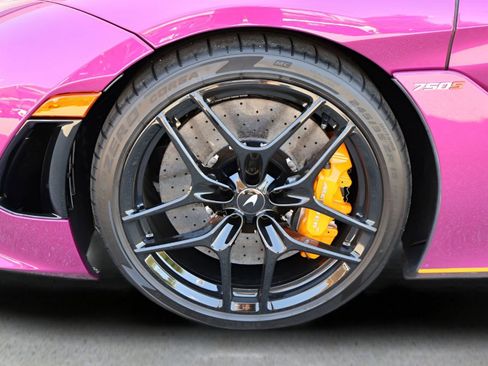 Used 2026 McLaren 750S Spider image 10