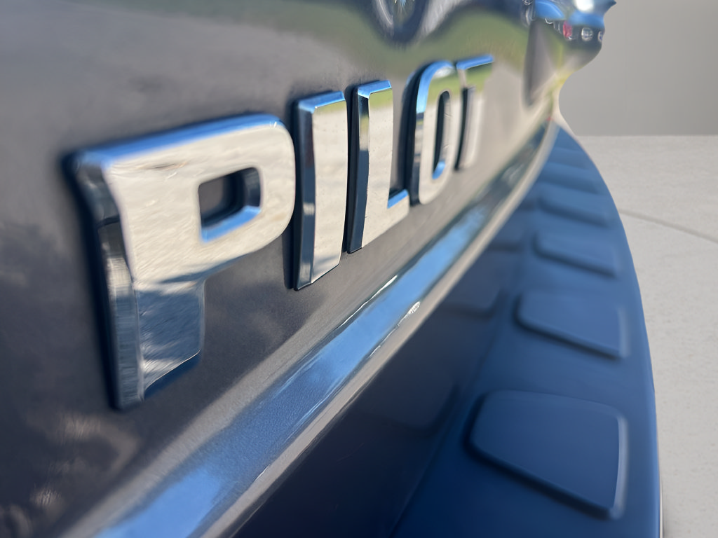 Used 2015 Honda Pilot SE image 12