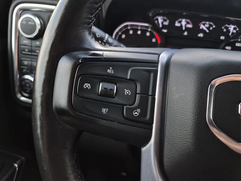 Certified 2022 GMC Sierra 2500 SLT w/ SLT Convenience Package image 18