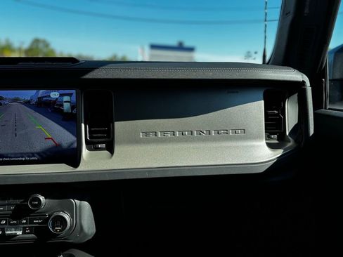 Used 2025 Ford Bronco Outer Banks image 22