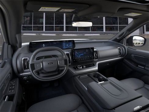 New 2025 Ford Expedition Platinum w/ Stealth Performance Package image 9