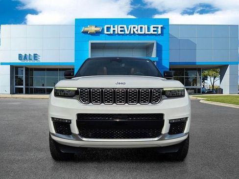 Used 2022 Jeep Grand Cherokee L Summit w/ Advanced Protech Group IV AWD/4WD image 8
