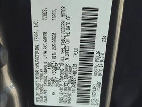 New 2026 Toyota Tundra Limited AWD/4WD image 25