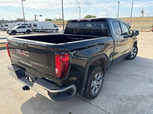 Used 2025 GMC Sierra 1500 SLT RWD image 10