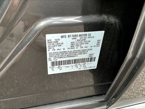 Certified 2025 Ford Maverick Lobo AWD/4WD image 21