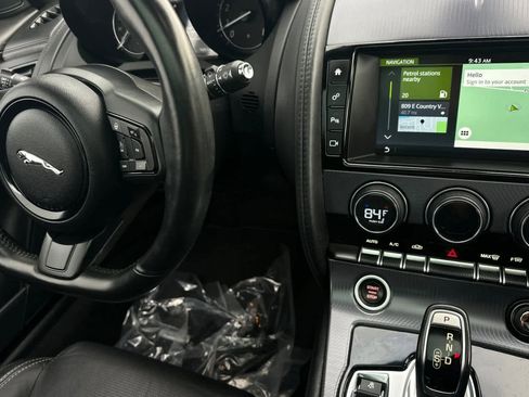 Used 2018 Jaguar F-TYPE R-Dynamic image 14