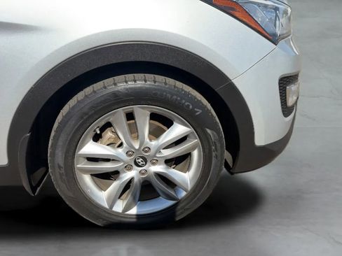 Used 2013 Hyundai Santa Fe Sport 2.0T FWD image 33