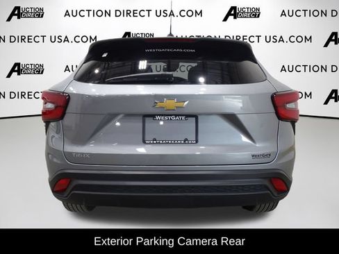 Used 2024 Chevrolet Trax LS FWD image 6