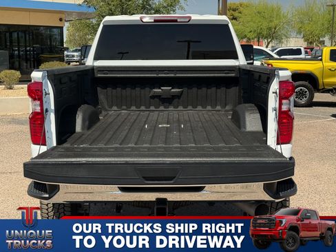 Used 2022 Chevrolet Silverado 2500 LT w/ All Star Edition AWD/4WD image 8