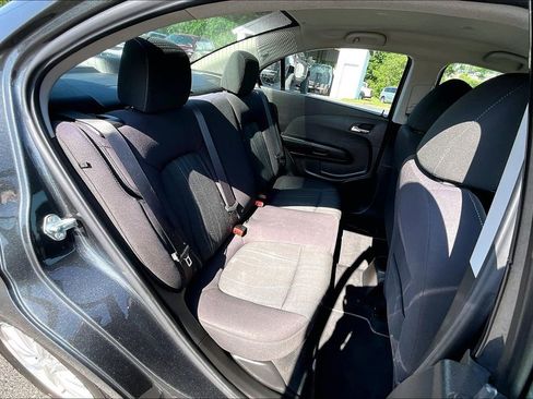 Used 2020 Chevrolet Sonic LT FWD image 27