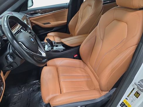 Used 2019 BMW 540i xDrive w/ Premium Package AWD/4WD image 13