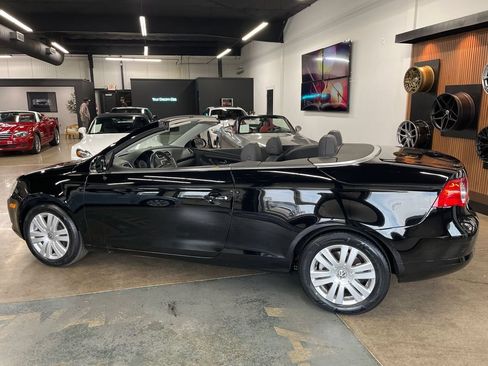 Used 2008 Volkswagen Eos Komfort FWD image 12