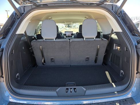 New 2026 Ford Explorer Active AWD/4WD image 24