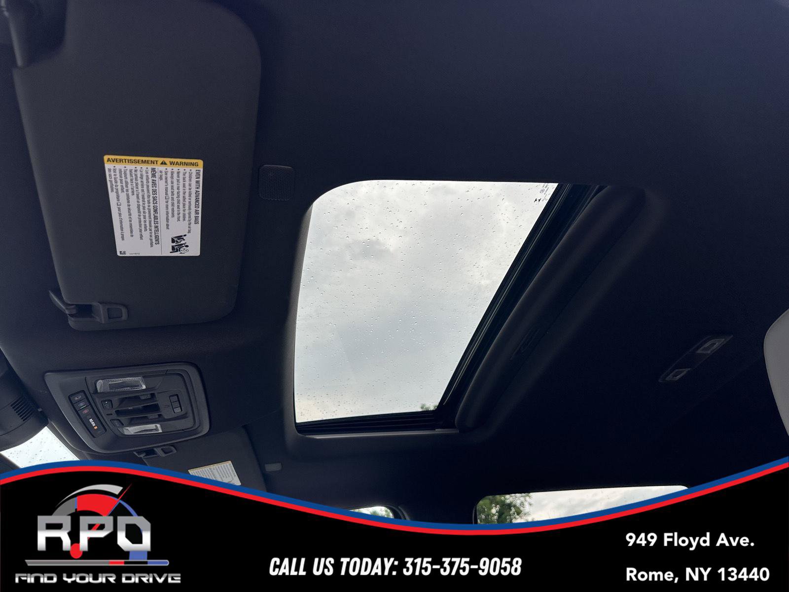 Used 2024 Chevrolet Silverado 2500 LTZ w/ LTZ Convenience Package AWD/4WD image 30