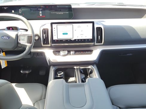 New 2027 Ford Expedition Max Active RWD image 13