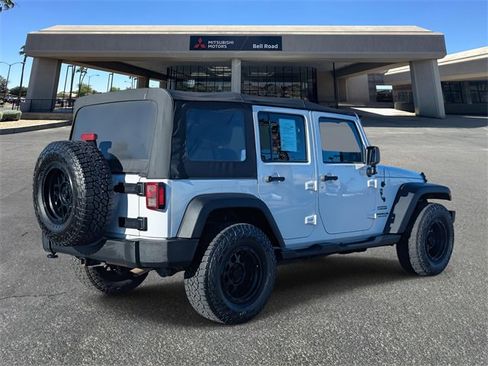 Used 2017 Jeep Wrangler Unlimited Sport w/ Connectivity Group image 6