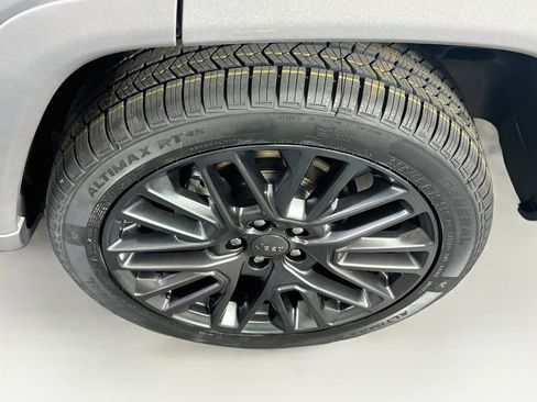 Used 2022 Jeep Compass High Altitude AWD/4WD image 31