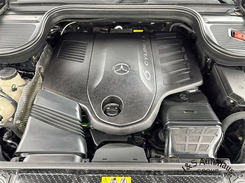 Used 2025 Mercedes-Benz GLS 450 4MATIC image 39