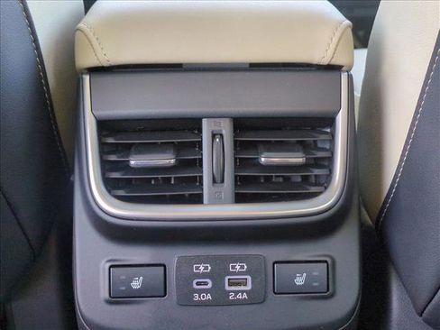 Used 2023 Subaru Legacy Limited image 18