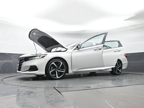 Used 2021 Honda Accord EX image 43
