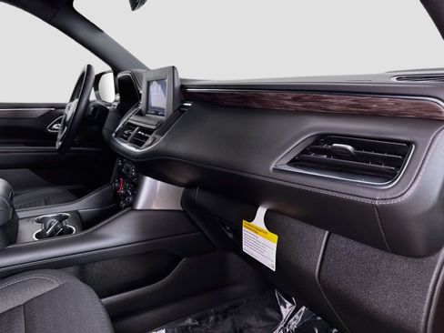 Used 2023 Chevrolet Tahoe LS RWD image 32
