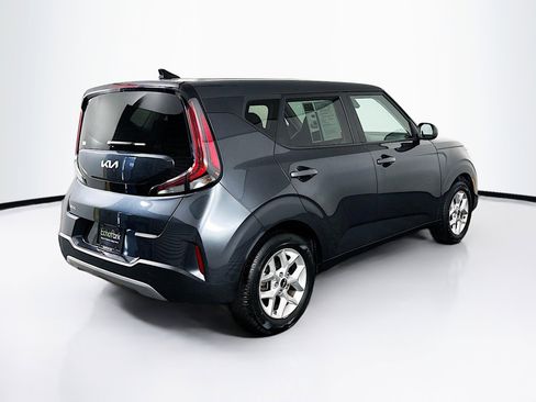 Used 2025 Kia Soul LX w/ LX Technology Package image 9