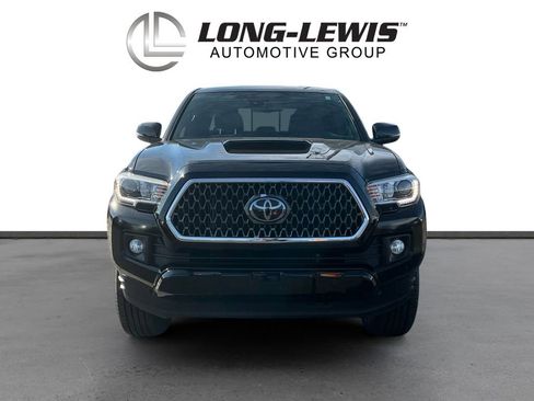 Used 2018 Toyota Tacoma SR5 image 11