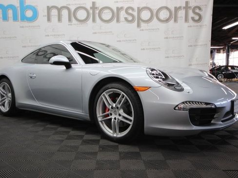Used 2014 Porsche 911 Carrera 4 w/ Sport Chrono Package image 11