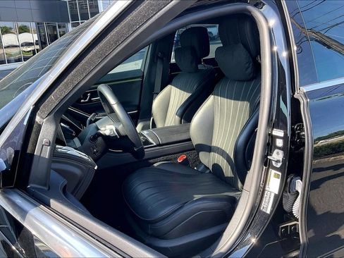 Certified 2023 Mercedes-Benz S 500 4MATIC image 5