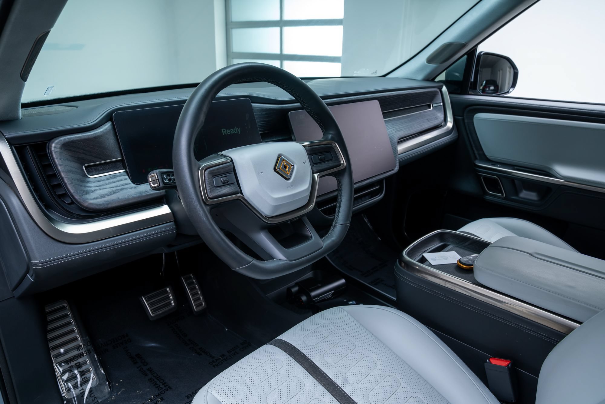 Used 2023 Rivian R1S Adventure Quad AWD/4WD image 19