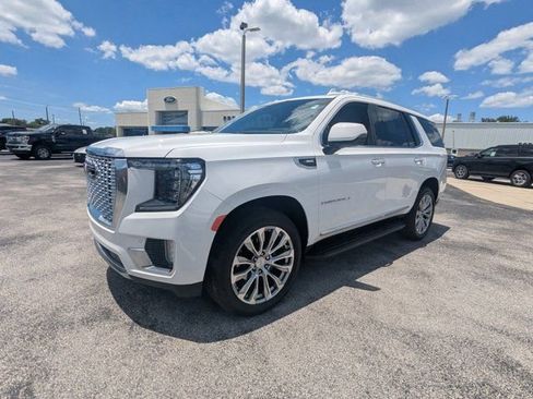 Used 2024 GMC Yukon Denali RWD image 9