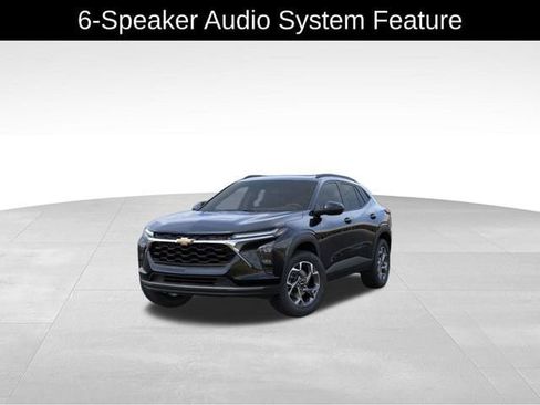New 2026 Chevrolet Trax LT w/ Sunroof Package image 9