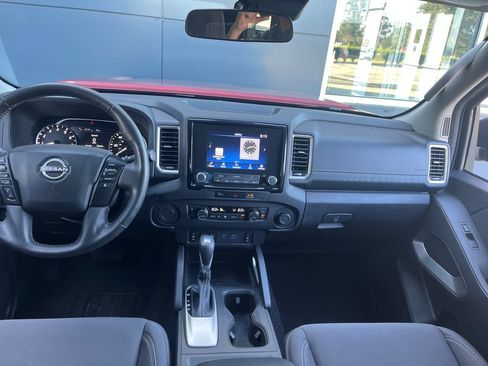 Certified 2024 Nissan Frontier SV w/ SV Convenience Package RWD image 16