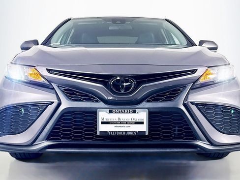 Used 2023 Toyota Camry SE w/ Blackout Package (TMS) FWD image 3