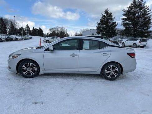 Certified 2020 Nissan Sentra SV image 4