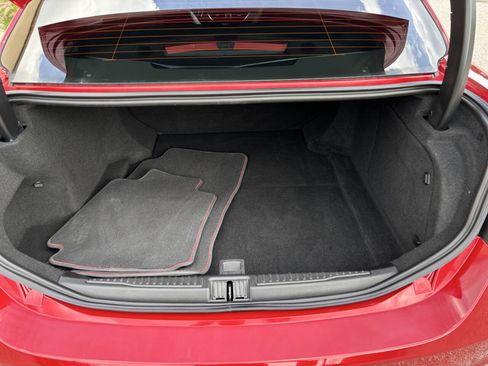 Used 2018 Alfa Romeo Giulia Quadrifoglio w/ Driver Assist Dynamic Package image 24