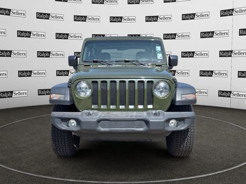 Used 2022 Jeep Wrangler Sport AWD/4WD image 8