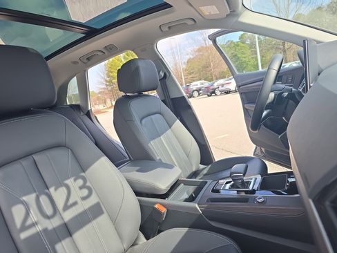 Certified 2023 Audi Q5 2.0T Premium w/ Convenience Package image 10