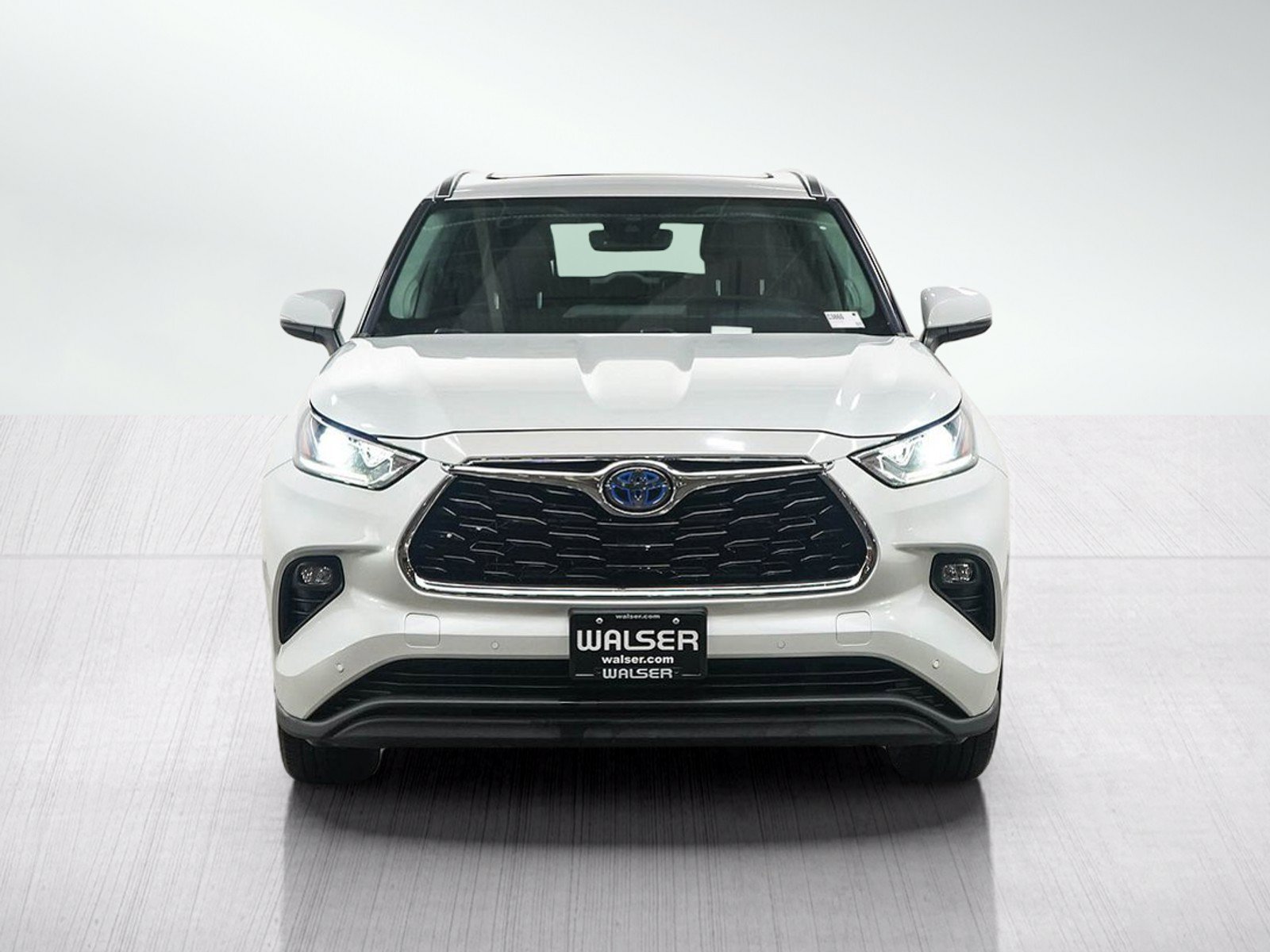 Used 2023 Toyota Highlander Limited AWD/4WD image 8