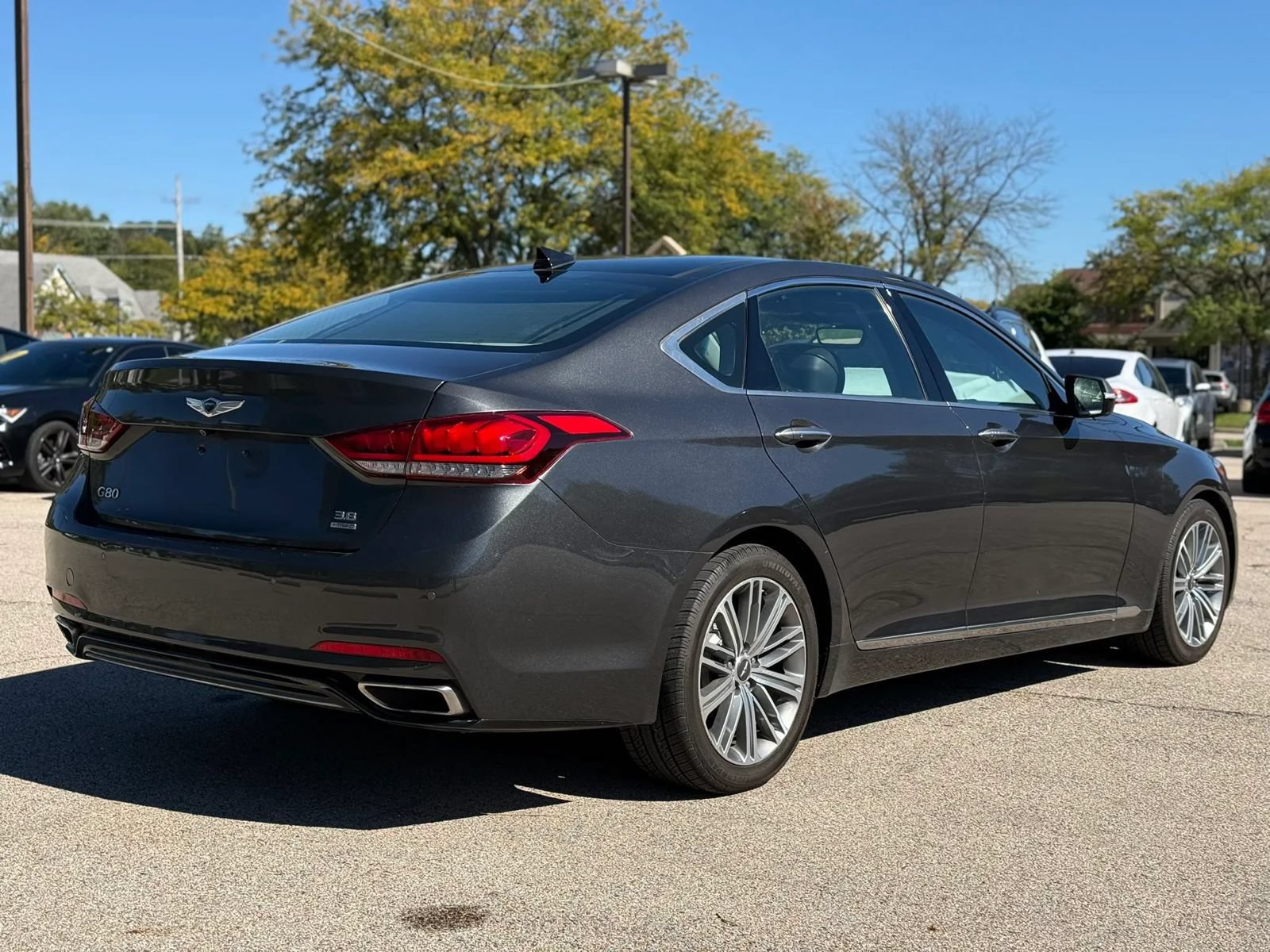 Used 2018 Genesis G80 3.8 w/ Option Group 03 AWD/4WD image 7