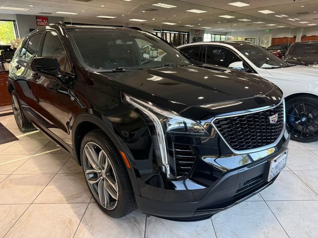 Used 2019 Cadillac XT4 Sport AWD/4WD image 1