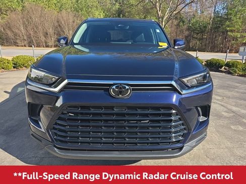 Used 2024 Toyota Grand Highlander XLE image 12