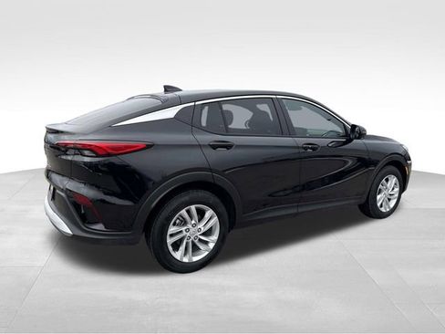 New 2026 Buick Envista Preferred w/ Convenience I Package FWD image 2