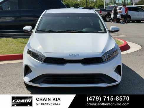 Certified 2023 Kia Forte LXS w/ LXS Technology Package FWD image 2
