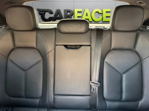 Used 2016 Porsche Macan S AWD/4WD image 36