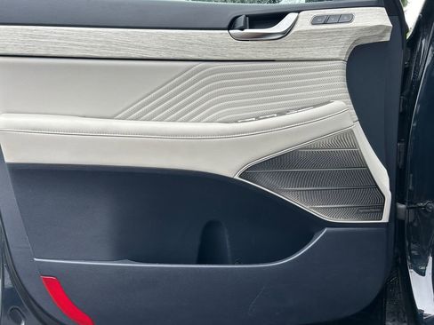 Used 2023 Hyundai Palisade Calligraphy image 22